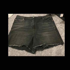 American Eagle Highest Rise 90s Boyfriend Fit Black Jean Short size 20